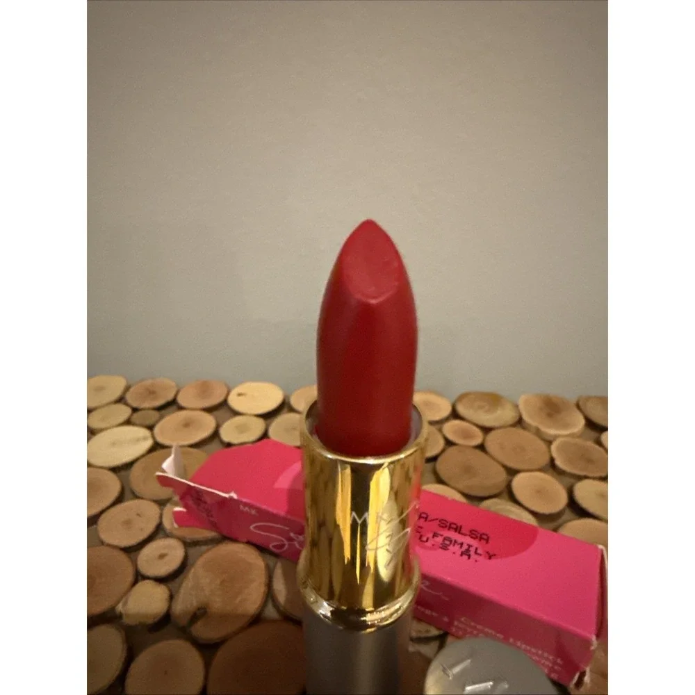 Mary Kay Signature Creme‎ Lipstick (RED SALSA) .13 HTF Discontinued